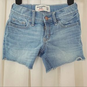 Girl’s Abercrombie Midi Shorts